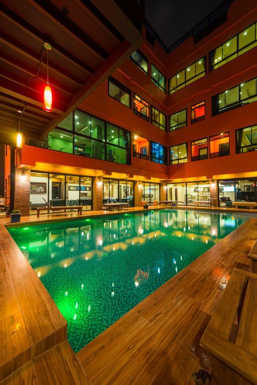 Thongtara House Boutique Srinakarin Hotel Банкок Екстериор снимка
